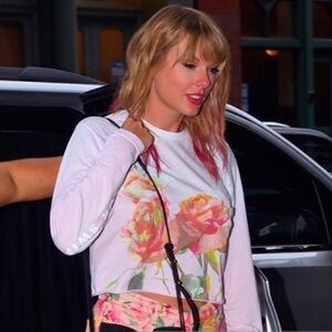 Official Merch Taylor Swift Lover Era Crop Top